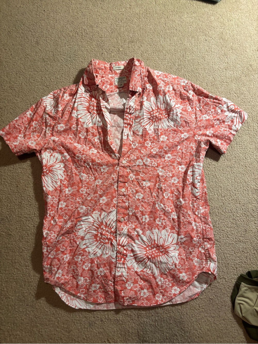 Classic Coral and White Floral Short-Sleeve Button-Down Shirt